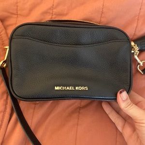 Black Michael Kors Purse!